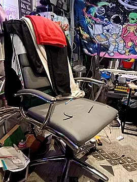 Snapshot of --D-a-D-D-y- chatting on September 2025 10:09:02 PM --D-a-D-D-y- online show from September 2025 10:09:02 PM