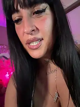 Snapshot of CarolaDrago chatting on March 2026 07:15:02 PM CarolaDrago online show from March 2026 07:15:02 PM