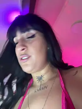 Snapshot of CarolaDrago chatting on March 2026 07:47:01 PM CarolaDrago online show from March 2026 07:47:01 PM