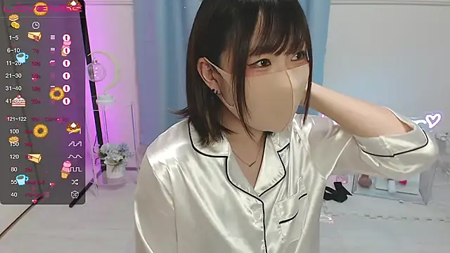 Snapshot of MEI--55 chatting on January 2025 06:07:01 AM MEI--55 online show from January 2025 06:07:01 AM