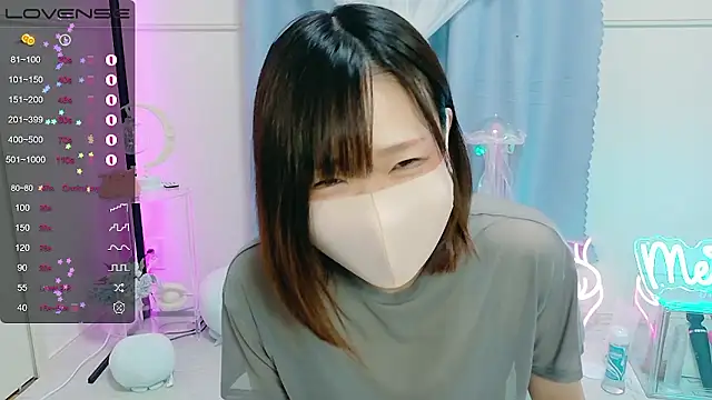 Snapshot of MEI--55 chatting on September 2025 09:04:02 PM MEI--55 online show from September 2025 09:04:02 PM