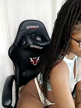 charmainexxx online show from September 2025 03:50:02 PM