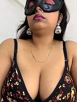 Lovley Eesha online show from April 2026 05:30:02 PM