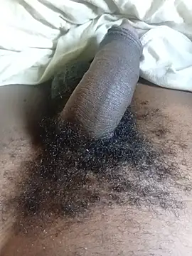 Snapshot of Mr_LowHanger chatting on November 2025 09:39:02 PM Mr LowHanger online show from November 2025 09:39:02 PM