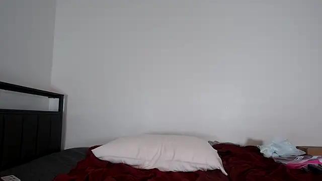 QueenLolaX online show from February 2026 04:41:02 AM