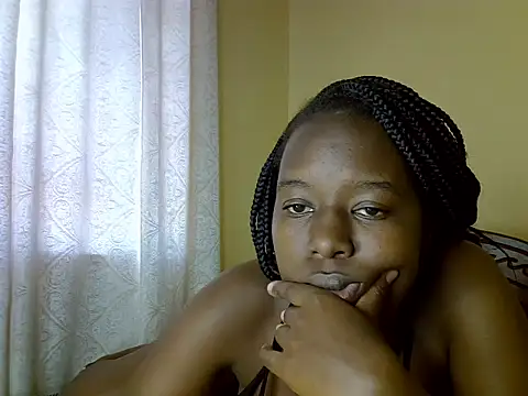 Oliviia  online show from January 2025 12:20:01 PM