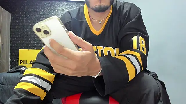 taurus boy1 online show from October 2025 11:31:01 AM