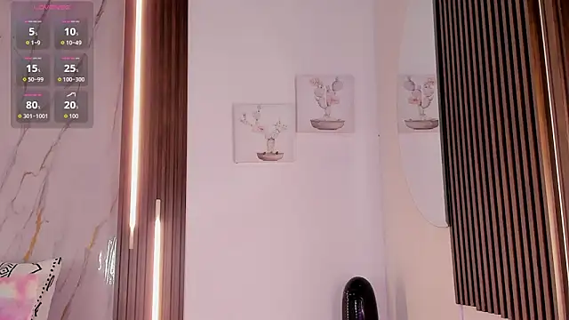 mia six66 online show from November 2025 11:57:02 AM