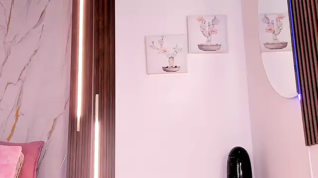 mia six66 online show from March 2026 12:10:02 PM