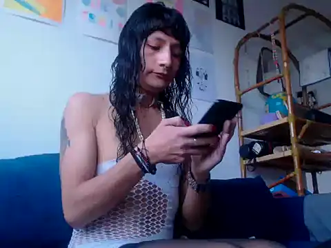 Zafiro subversiva online show from January 2025 11:24:01 AM