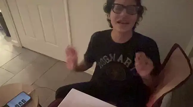 myloveforyouu online show from December 2024 04:55:02 AM