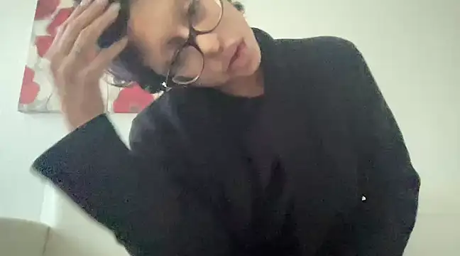 myloveforyouu online show from December 2024 03:41:02 PM