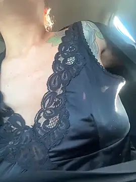 myloveforyouu online show from September 2025 01:45:02 PM