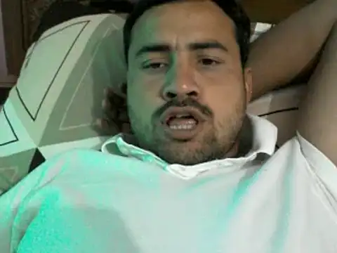 Snapshot of lallantoplonda chatting on March 2026 06:48:02 AM lallantoplonda online show from March 2026 06:48:02 AM