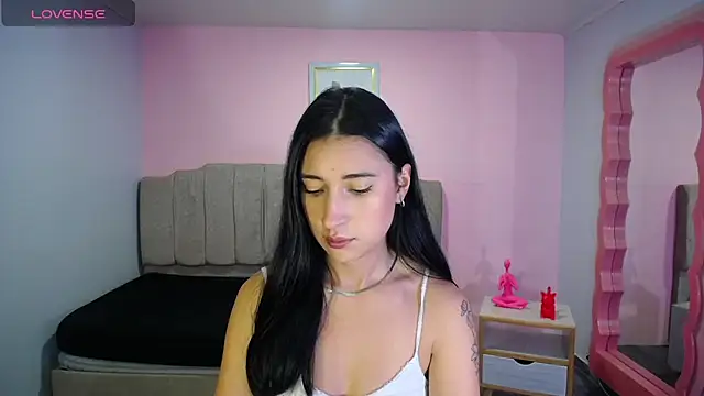 lizzyluk ch online show from November 2025 04:40:01 PM