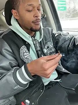 Snapshot of rayyymack chatting on January 2025 05:09:01 PM rayyymack online show from January 2025 05:09:01 PM