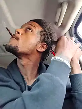 Snapshot of rayyymack chatting on September 2025 03:57:01 PM rayyymack online show from September 2025 03:57:01 PM