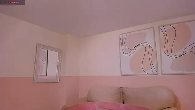 Snapshot of ValeriaRiveraX chatting on February 2025 07:24:02 AM ValeriaRiveraX online show from February 2025 07:24:02 AM