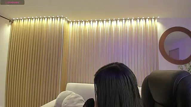 Snapshot of ValeriaRiveraX chatting on March 2025 05:17:02 PM ValeriaRiveraX online show from March 2025 05:17:02 PM