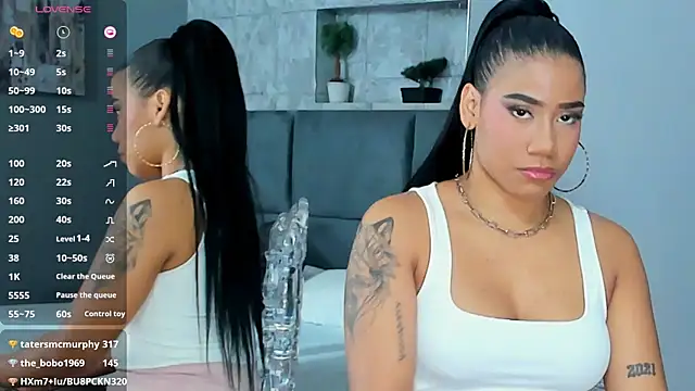 Salome Diaz  online show from March 2025 04:30:02 PM