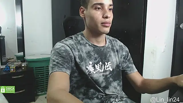 Snapshot of Babylin77 chatting on January 2025 11:56:01 PM Babylin77 online show from January 2025 11:56:01 PM