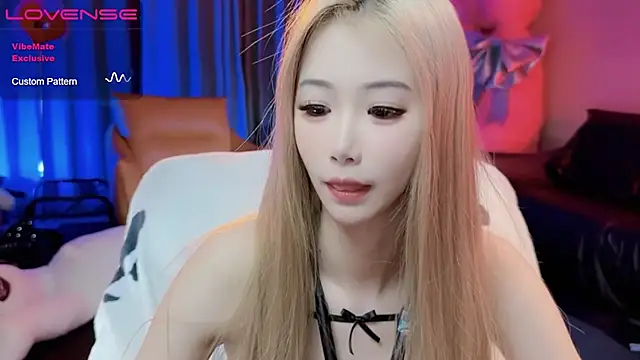 Snapshot of JoooJo_ chatting on March 2025 08:08:01 PM JoooJo online show from March 2025 08:08:01 PM