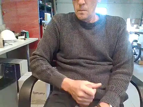 Raimundo1971 online show from March 2026 01:50:02 PM