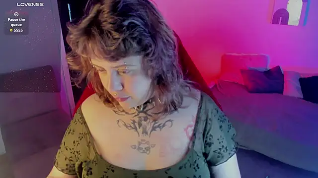 Sabrina scarlett online show from October 2025 05:08:02 AM