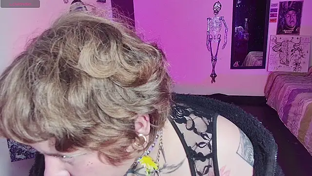 Sabrina scarlett online show from May 2026 05:26:01 AM