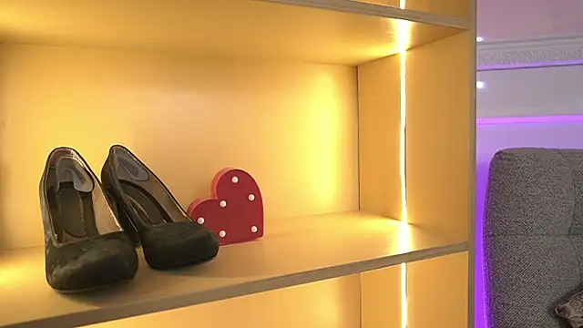 Snapshot of Anybuny chatting on November 2025 11:32:02 AM Anybuny online show from November 2025 11:32:02 AM