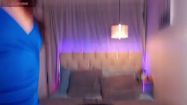 Snapshot of PoisonIvy15_ chatting on January 2025 06:09:02 AM PoisonIvy15 online show from January 2025 06:09:02 AM