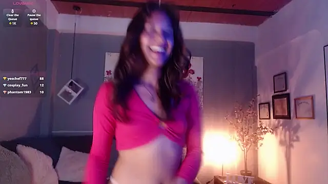 Snapshot of PoisonIvy15_ chatting on January 2025 04:06:01 AM PoisonIvy15 online show from January 2025 04:06:01 AM