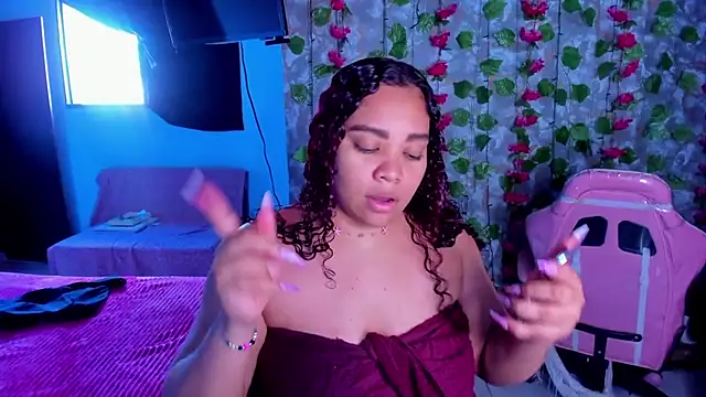 Snapshot of AngelaCoffee chatting on April 2026 07:27:02 PM AngelaCoffee online show from April 2026 07:27:02 PM