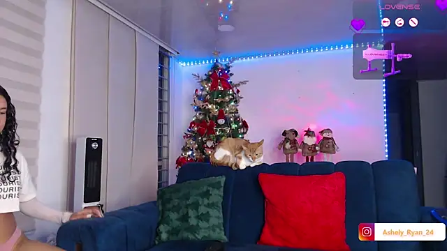 ashely ryan24 online show from November 2025 10:43:01 PM
