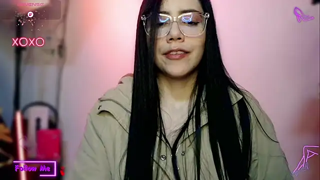 LauGrayJ online show from November 2025 05:40:01 AM