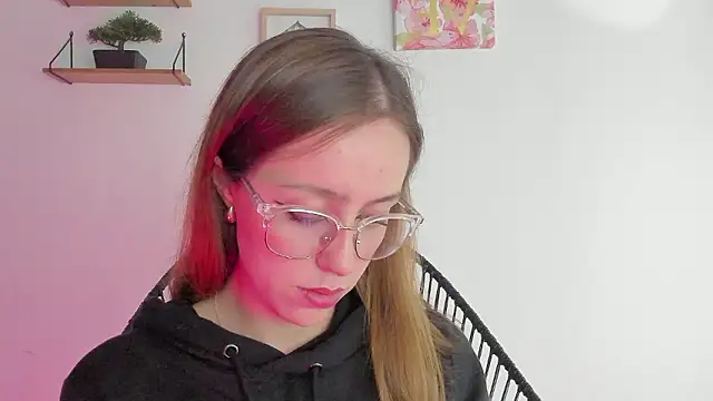 Snapshot of SofiaGc chatting on December 2024 02:42:02 AM SofiaGc online show from December 2024 02:42:02 AM