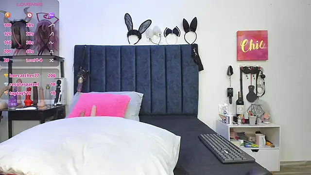 emmily giraldo online show from January 2025 02:57:01 PM