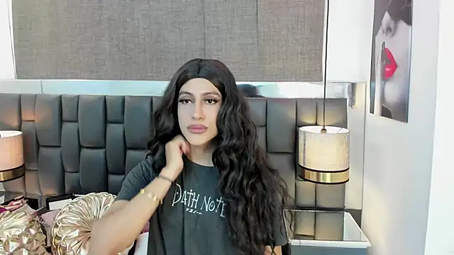 Snapshot of _cat_18 chatting on December 2024 04:16:01 PM cat 18 online show from December 2024 04:16:01 PM