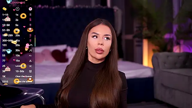 MissKiarra online show from November 2025 07:55:02 AM