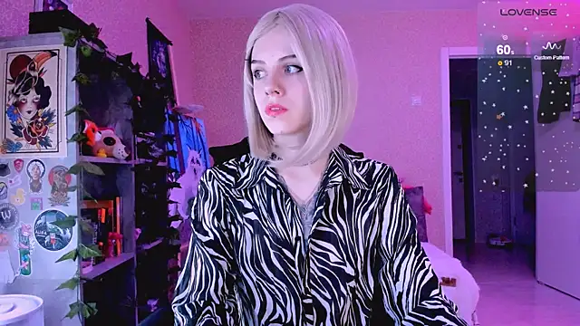 NaniMoore online show from January 2025 08:09:01 PM