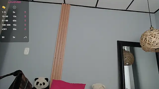 Snapshot of Thayssa_ross chatting on January 2025 12:26:02 PM Thayssa ross online show from January 2025 12:26:02 PM