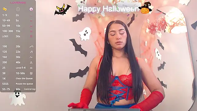 Snapshot of Thayssa_ross chatting on October 2025 12:39:02 PM Thayssa ross online show from October 2025 12:39:02 PM