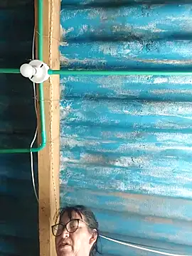 clarita 01 online show from January 2026 01:04:02 PM