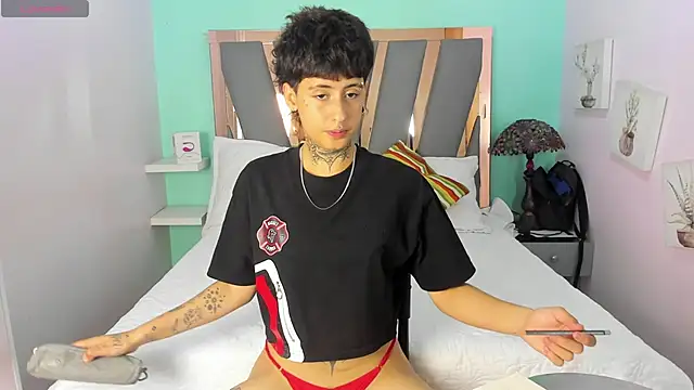 Ethan lennox online show from November 2025 09:06:02 PM