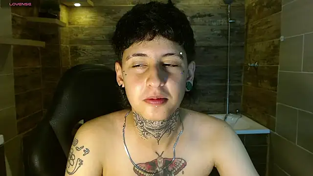 Ethan lennox online show from March 2026 08:04:01 PM