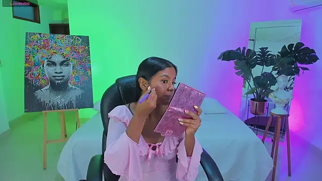 Snapshot of JANYLOVE__ chatting on April 2026 10:55:01 AM JANYLOVE online show from April 2026 10:55:01 AM