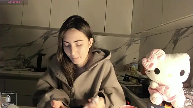 Snapshot of Ayesha_Thebestt chatting on February 2026 05:00:02 PM Ayesha Thebestt online show from February 2026 05:00:02 PM