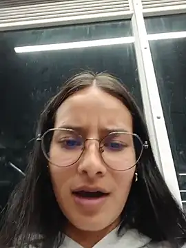  vaness online show from June 2026 05:24:01 AM