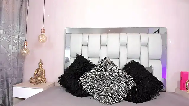 SusanBenett online show from July 2026 09:06:02 PM