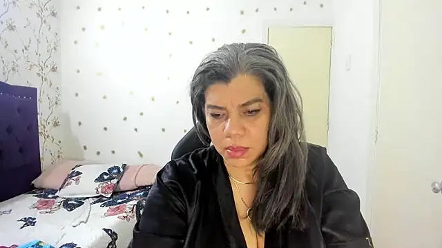 vikyadams online show from May 2026 05:24:01 AM